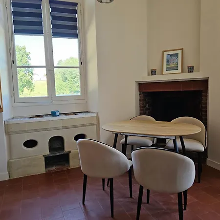 Holiday home Les Du Chateau De