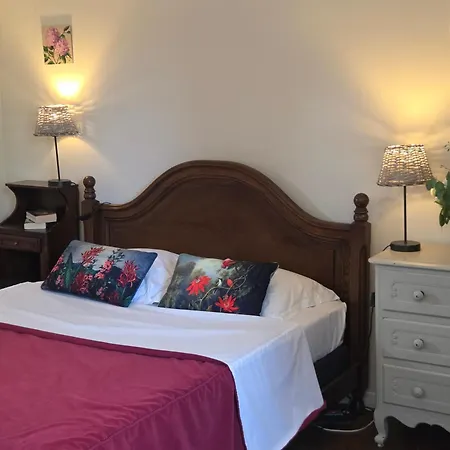 Holiday home Les Dependances Du Chateau De Craon (Mayenne)
