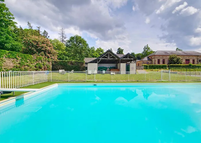 Ferienhaus Les Du Chateau De Craon (Mayenne)