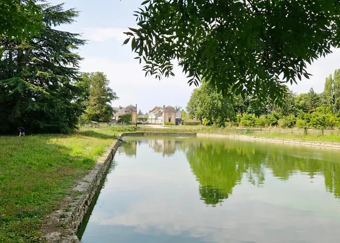 Les Du Chateau De Hébergement de vacances *